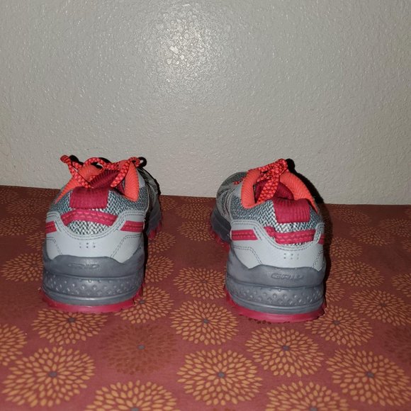 Saucony Women's Excursion Tr11 Running-Shoes 6.5 - Picture 2 of 9